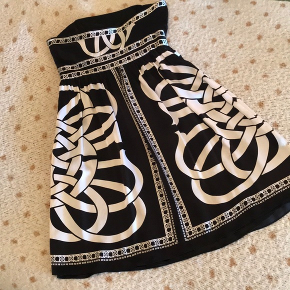 WHITE HOUSE BLACK MARKET | Strapless Silk Dress - Picture 2 of 7